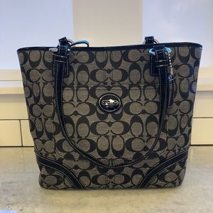 Coach Shoulder Bag